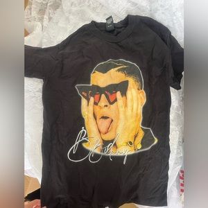 Bad bunny t shirt